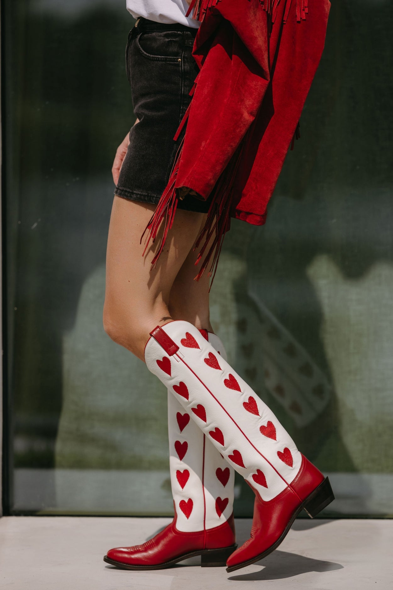 Amour Red High
