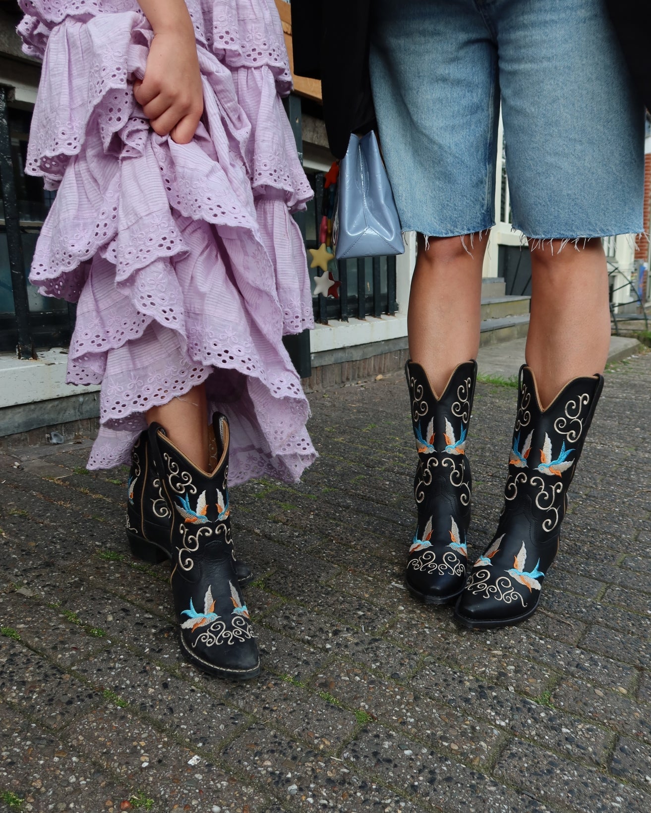 Dappermaentje x Bootstock Woman
