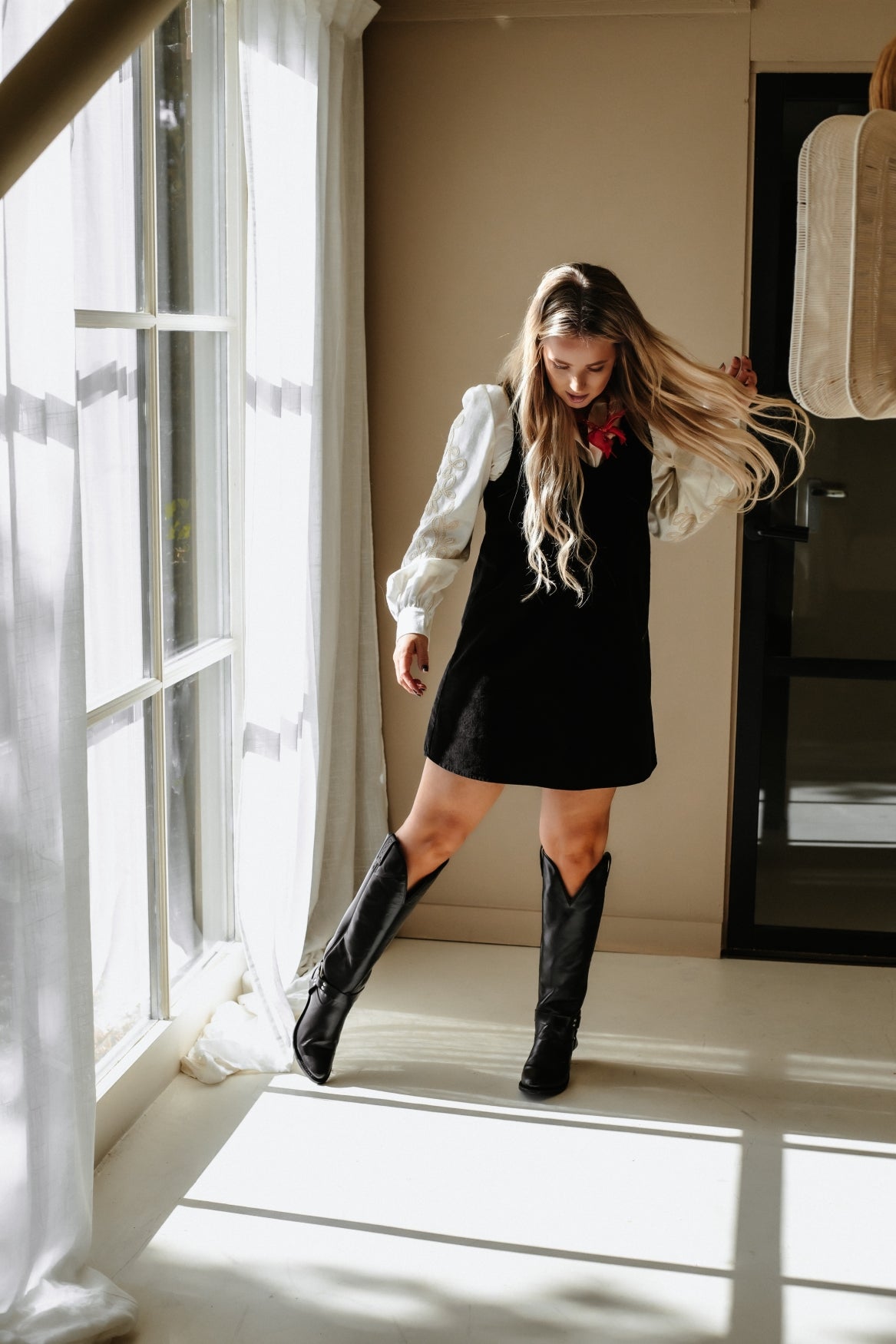 Jacky Black High Woman