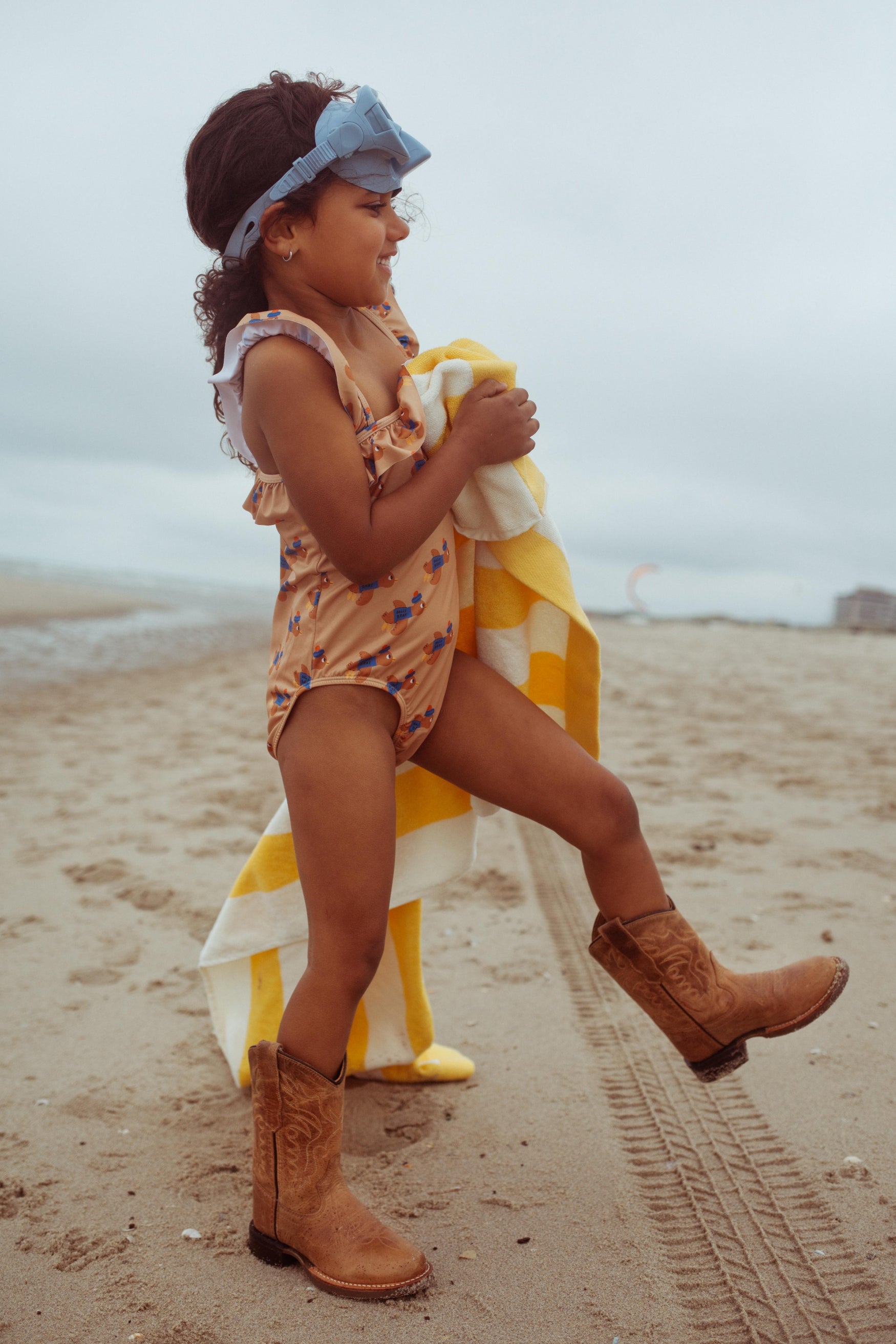 Chesterfield x Bootstock Beige