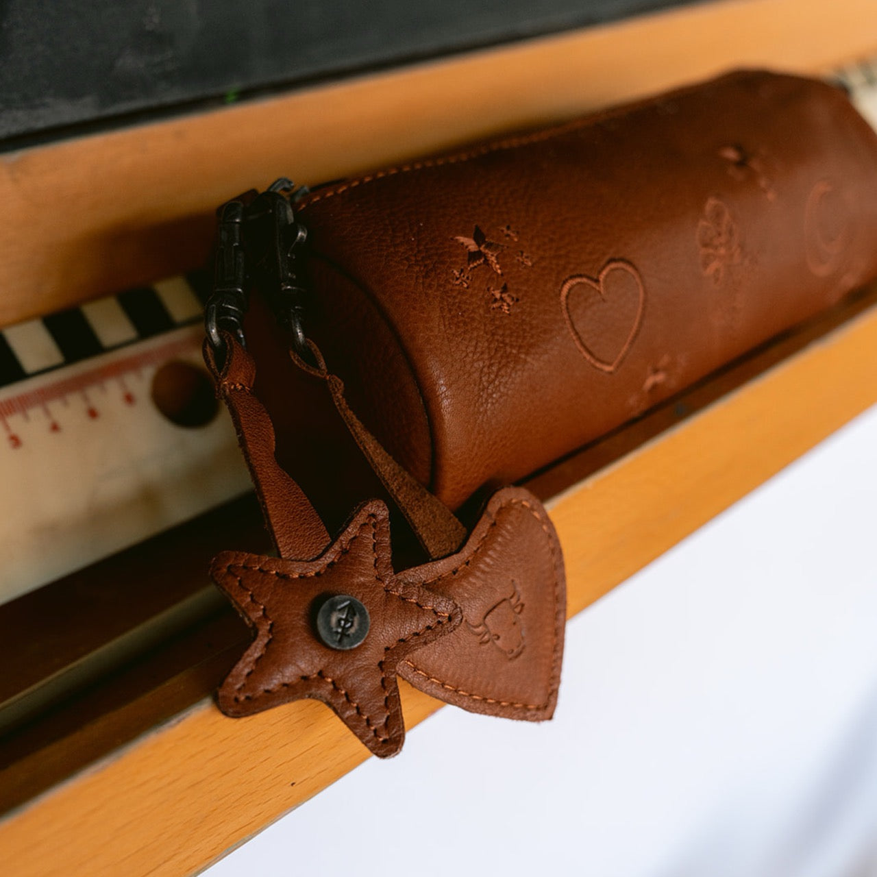 Leather Pen Case Cognac Lilybell