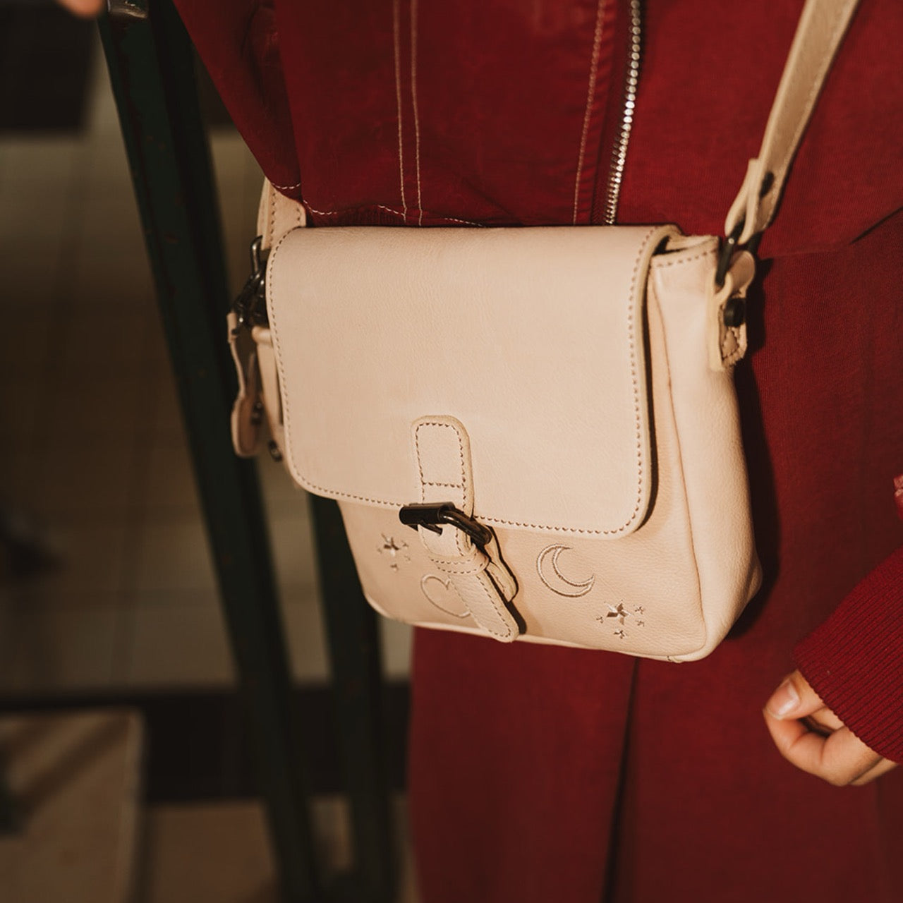 Leather Shoulderbag Beige Primrose