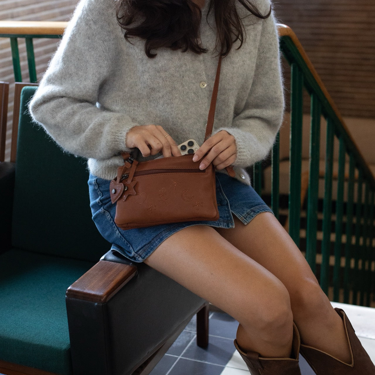 Leather Shoulderbag Cognac Tovelove