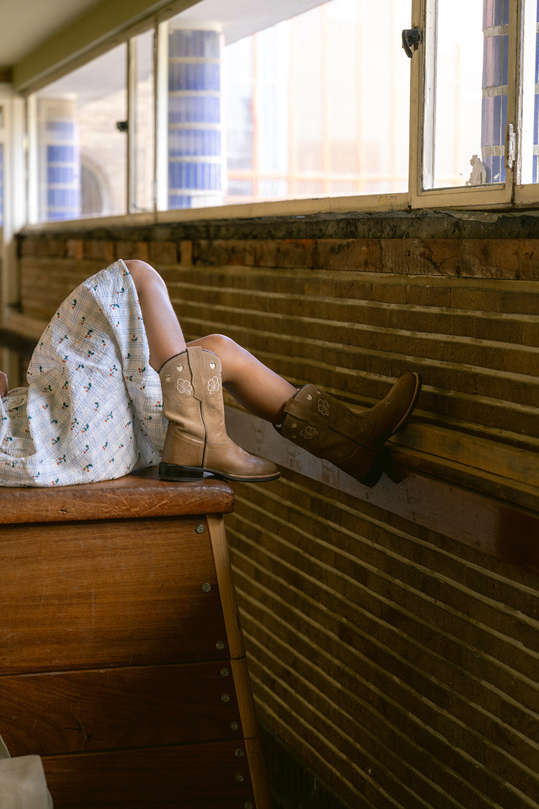 Bootstock x Chesterfield Camel Teens